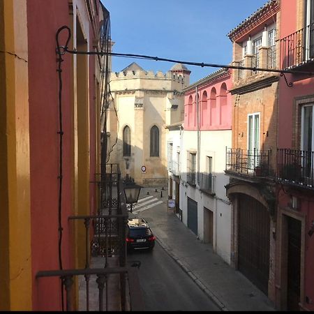 Sevilla Room, View To The City 外观 照片